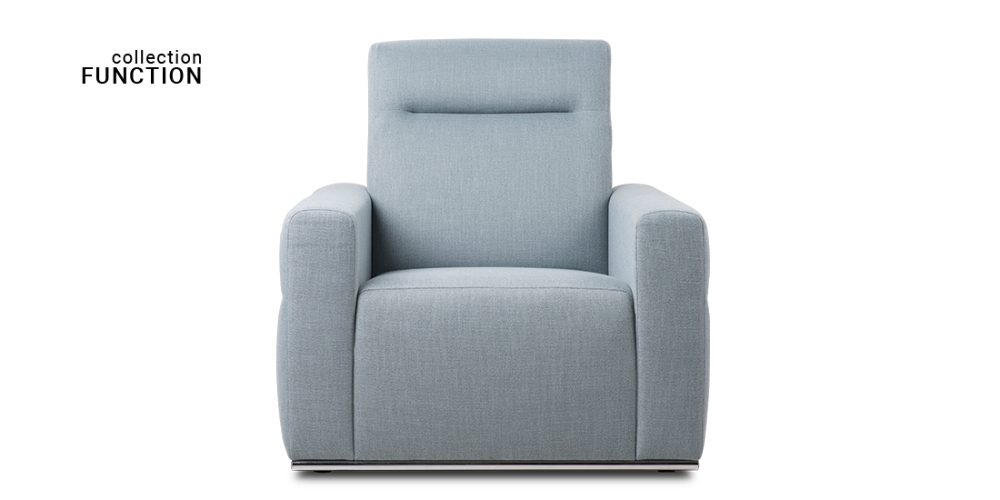 Santi Armchair — Minimalist Comfort, Sculptural Impact